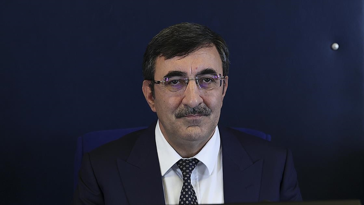 Cumhurbaşkanlığı Kabinesi’nin yeni Cumhurbaşkanı Yardımcısı Cevdet Yılmaz oldu
