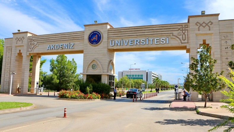 Akdeniz Üniversitesi Çevre Hizmet Ödülleri’ni kazananlar belli oldu