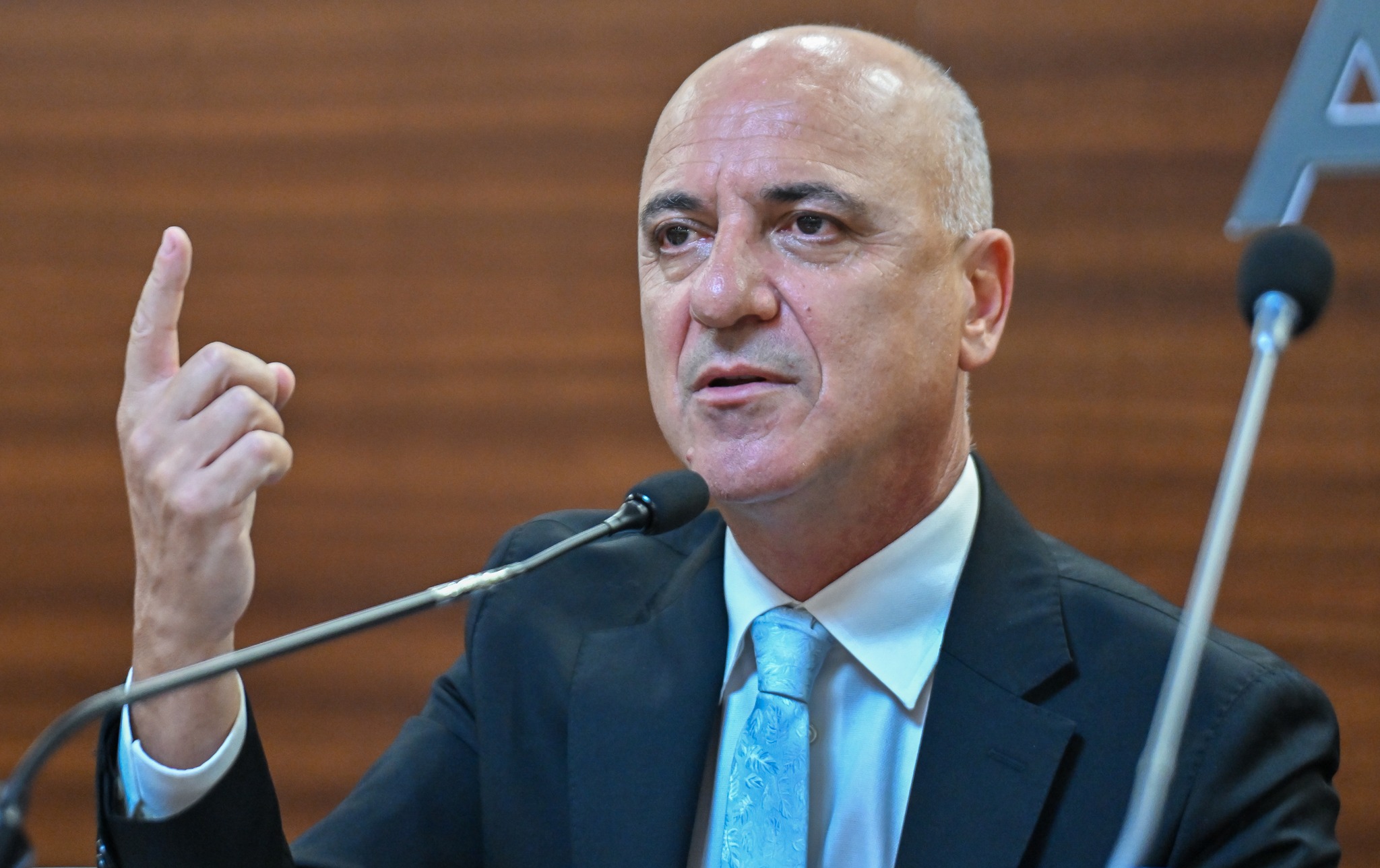 BAŞKAN BAHAR: EKONOMİDE SOMUT ADIMLAR BEKLİYORUZ