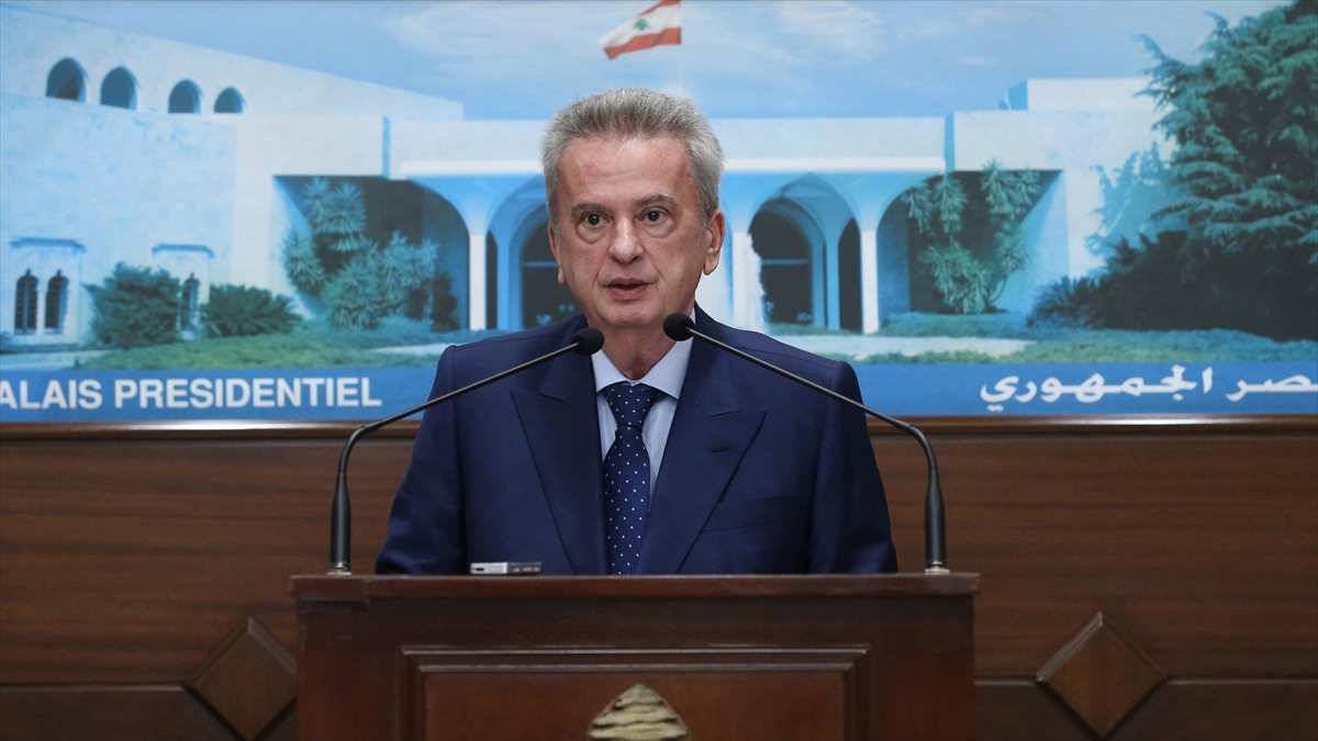AA-20230704-31592257-31592256-FRANSA_LUBNAN_MERKEZ_BANKASI_BASKANININ_ULKEDEKI_TUM_MAL_VARLIGINA_EL_KOYDU