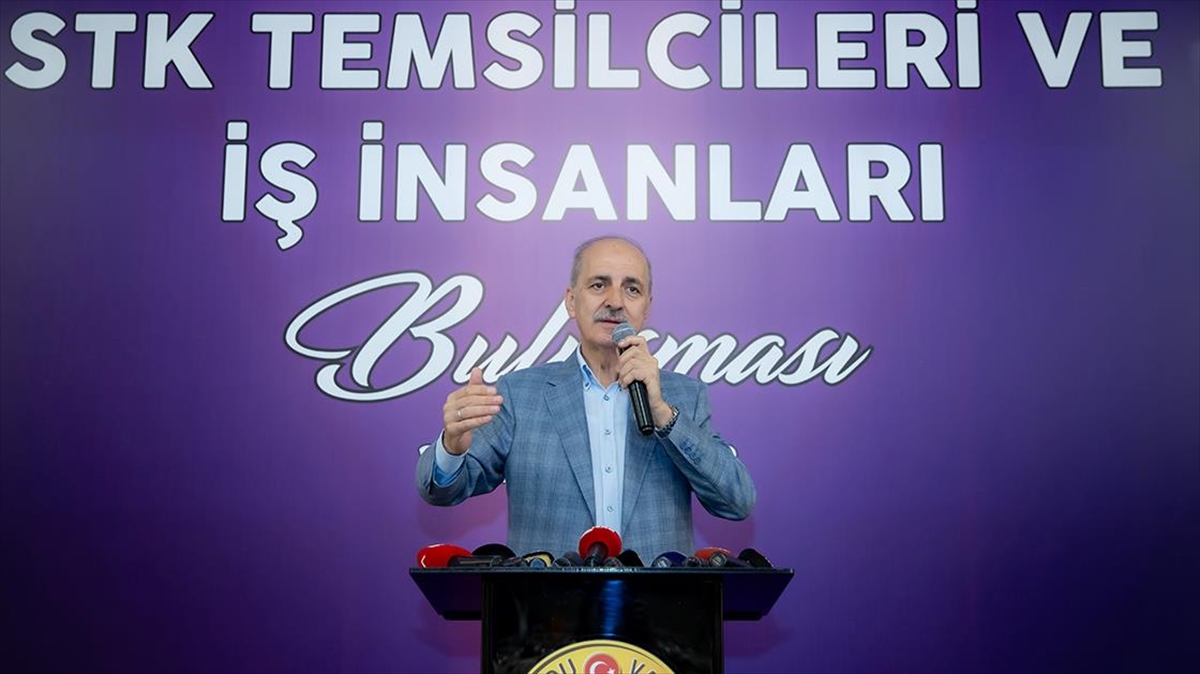 Kurtulmuş: Dünyada herhangi bir din mensubunun kutsalına hakaret asla kabul edilemez
