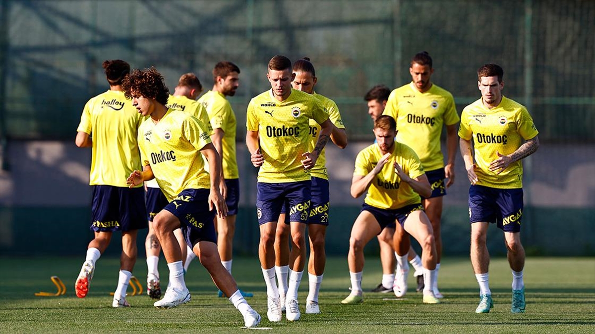 Fenerbahçe, sezonun ilk resmi maçında Zimbru’yu ağırlayacak