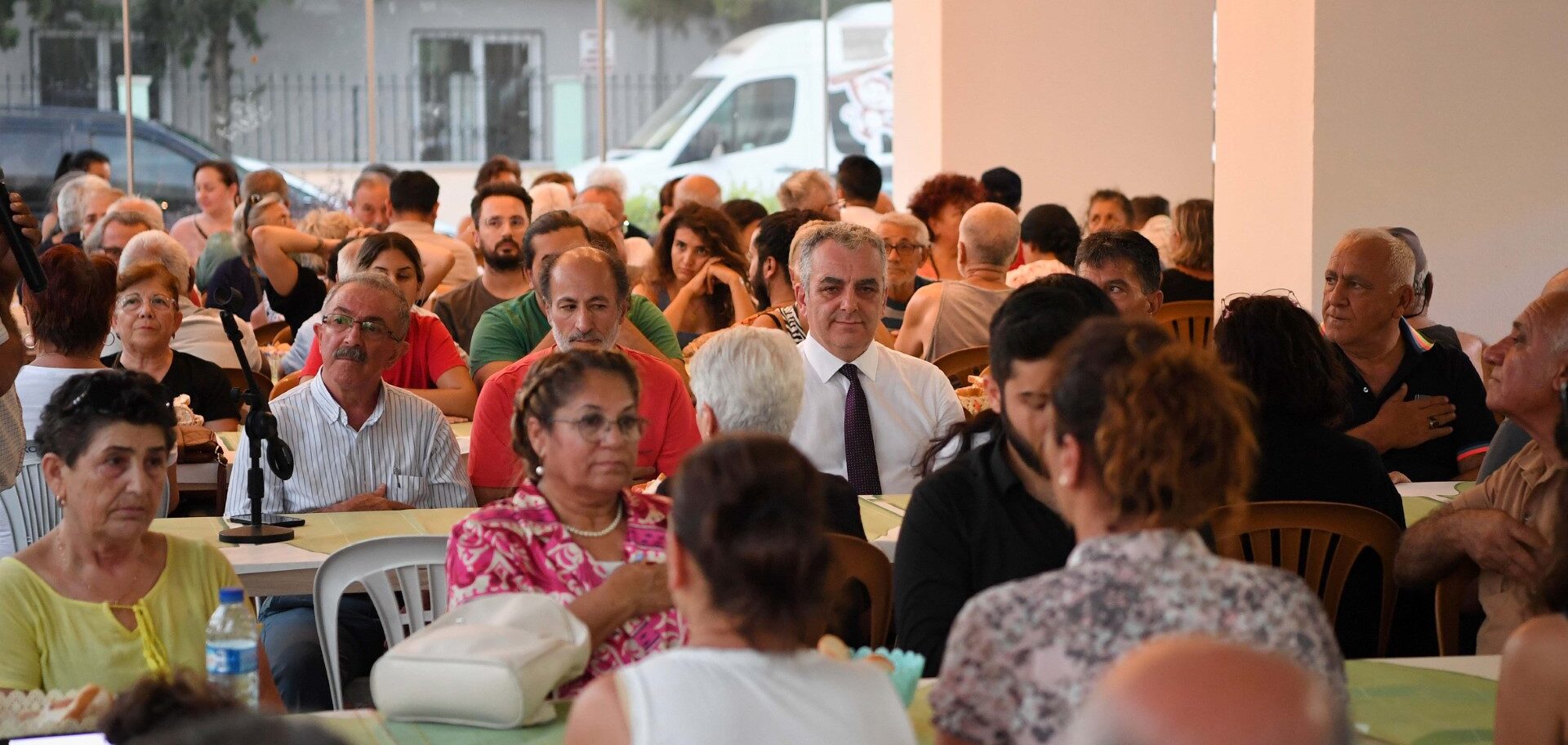 Esen Muharrem orucu lokmasına katıldı