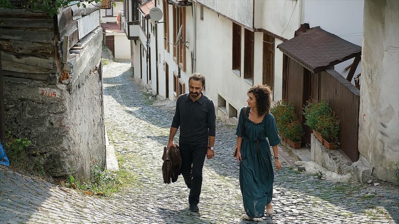Yönetmen Faysal Soysal’ın “Ceviz Ağacı” filmi Fransa’dan ödül aldı
