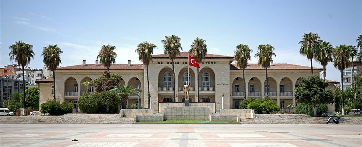 Adana, Mersin, Hatay ve Osmaniye’de hava sıcaklığı 40 dereceyi aştı