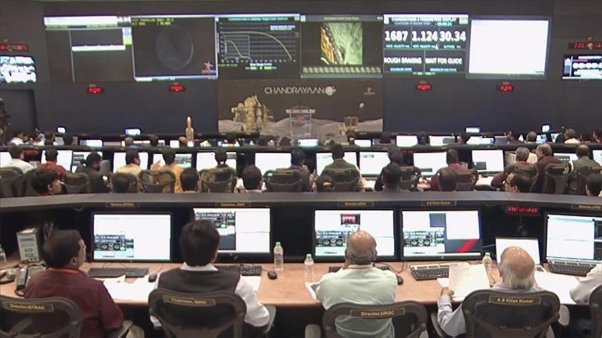 Hindistan’a ait Chandrayaan-3 uzay keşif aracının Ay’daki ilk verileri yayımlandı