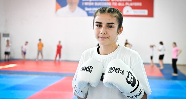 Muratpaşa’dan milli formaya