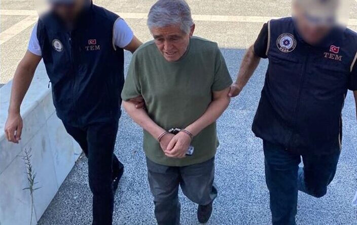 Bakan Yerlikaya, turuncu kategoride aranan FETÖ’cü Çetinkaya’nın yakalandığını açıkladı