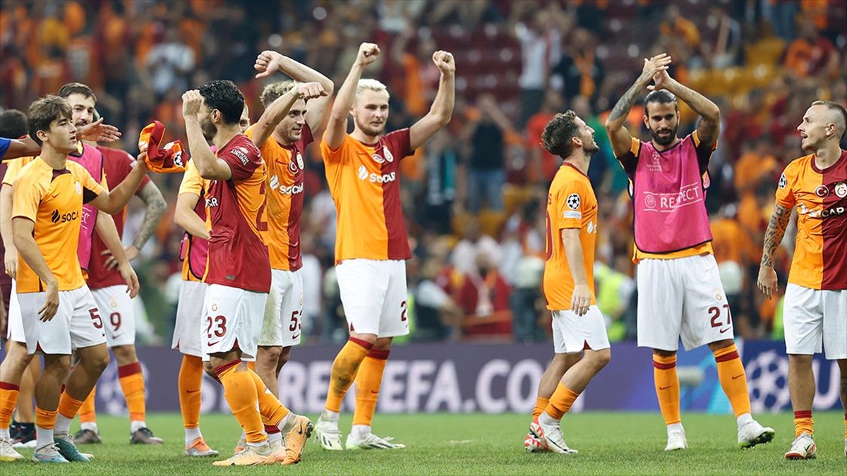 Galatasaray’ın UEFA Şampiyonlar Ligi kadrosu belli oldu