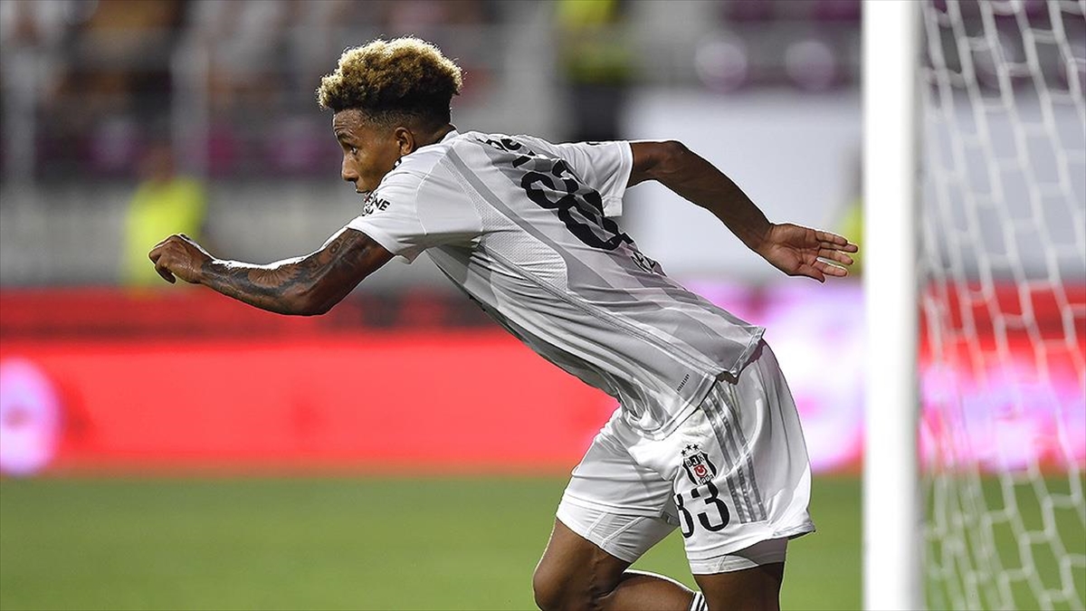 Beşiktaş, Gedson Fernandes’in sözleşmesini 2026-2027 sezonu sonuna kadar uzattı