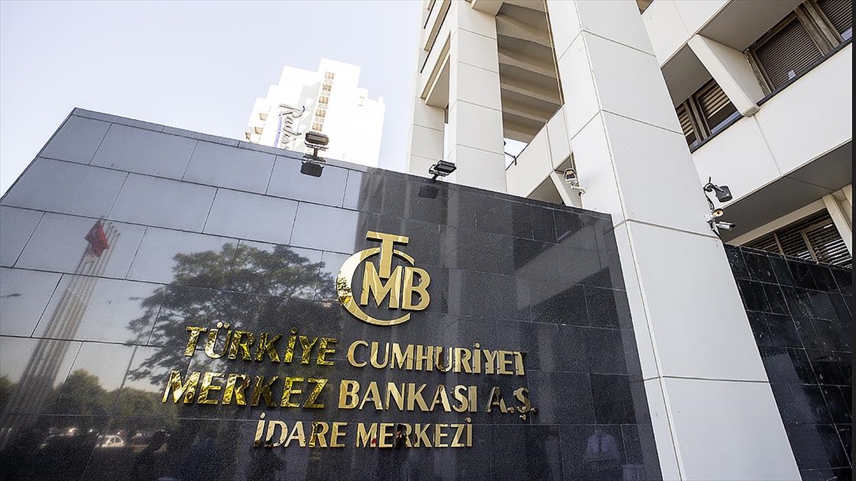 TCMB’den Türk lirasını tasarruf ve yatırım aracı olarak destekleyen kararlı adımlar