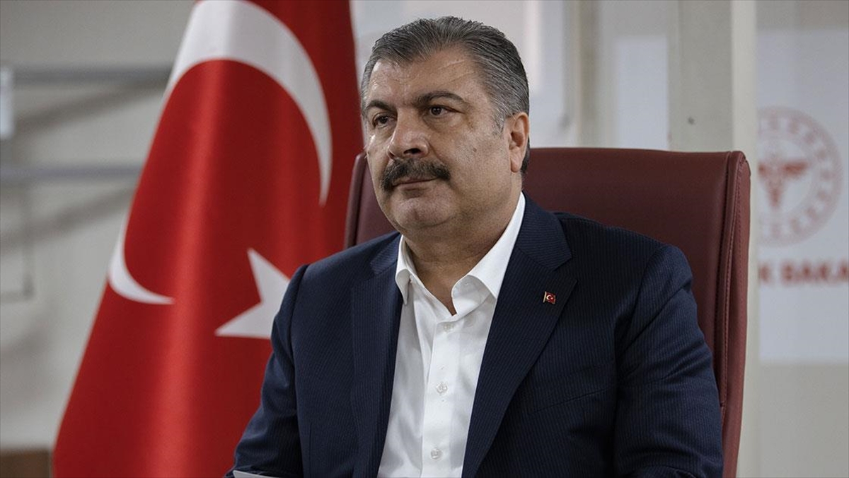 Sağlık Bakanı Koca: ‘Eris’ adlı varyant, sınırlı sayıda vakada, ülkemizde de görüldü.