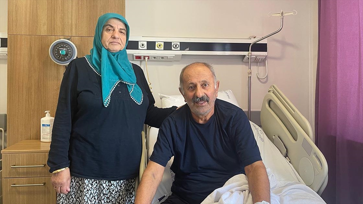 Septik şoka giren hasta “altın saatte” yapılan müdahaleyle hayata tutundu