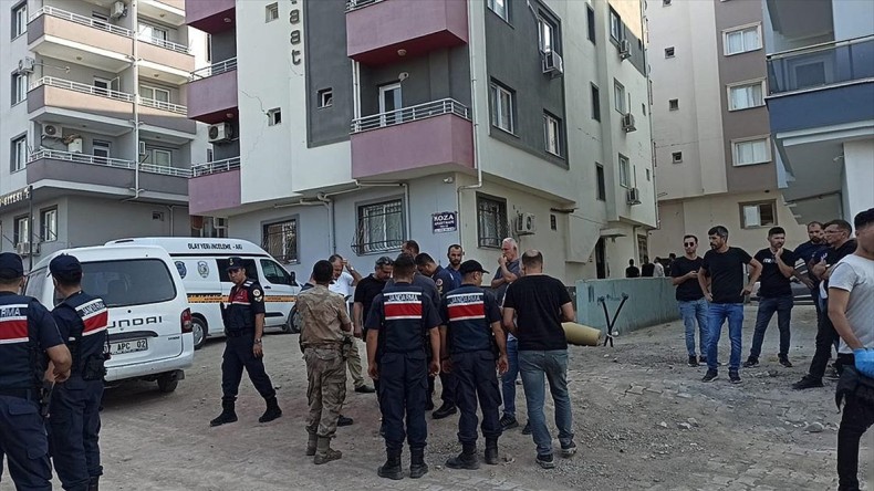 Osmaniye’de uyuşturucu baskını yapılan evdeki zanlının ateş ettiği jandarma şehit oldu