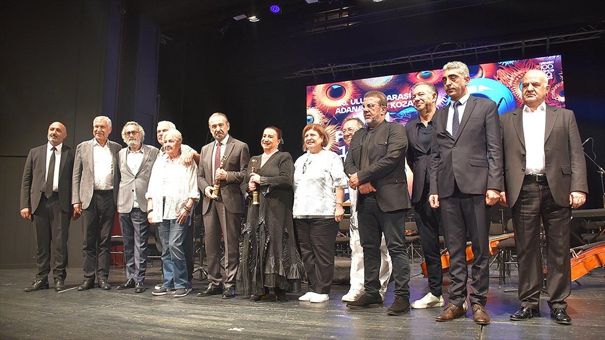 30. Uluslararası Adana Altın Koza Film Festivali’nde “Onur Ödülleri” törenle verildi