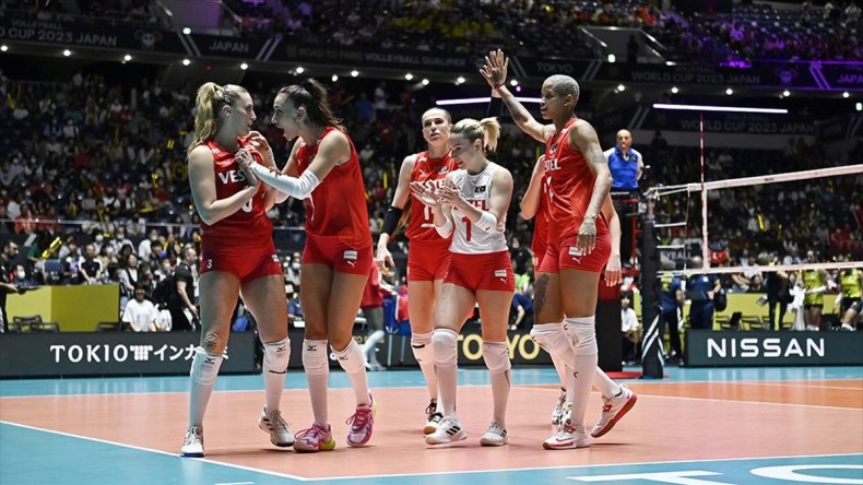 “Filenin Sultanları”nın Paris 2024 kotası için son bir “galibiyeti” kaldı