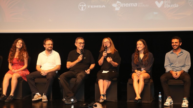 Türkiye’nin Oscar adayı “Kuru Otlar Üstüne” filminin Türkiye prömiyeri yapıldı