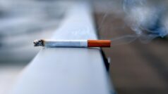 Şizofreni hastaları sigara içmeye genetik olarak daha yatkın olabilir