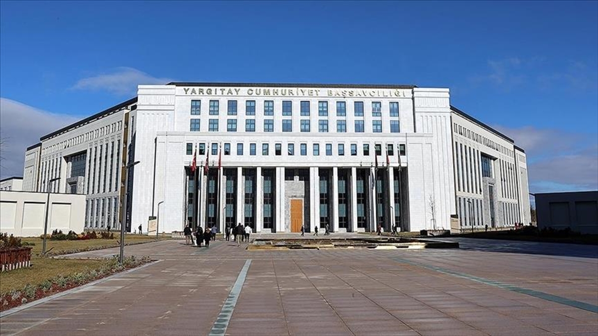 Gezi Parkı davasında Kavala ve Atalay’ın da arasında olduğu 5 sanığın cezası onandı