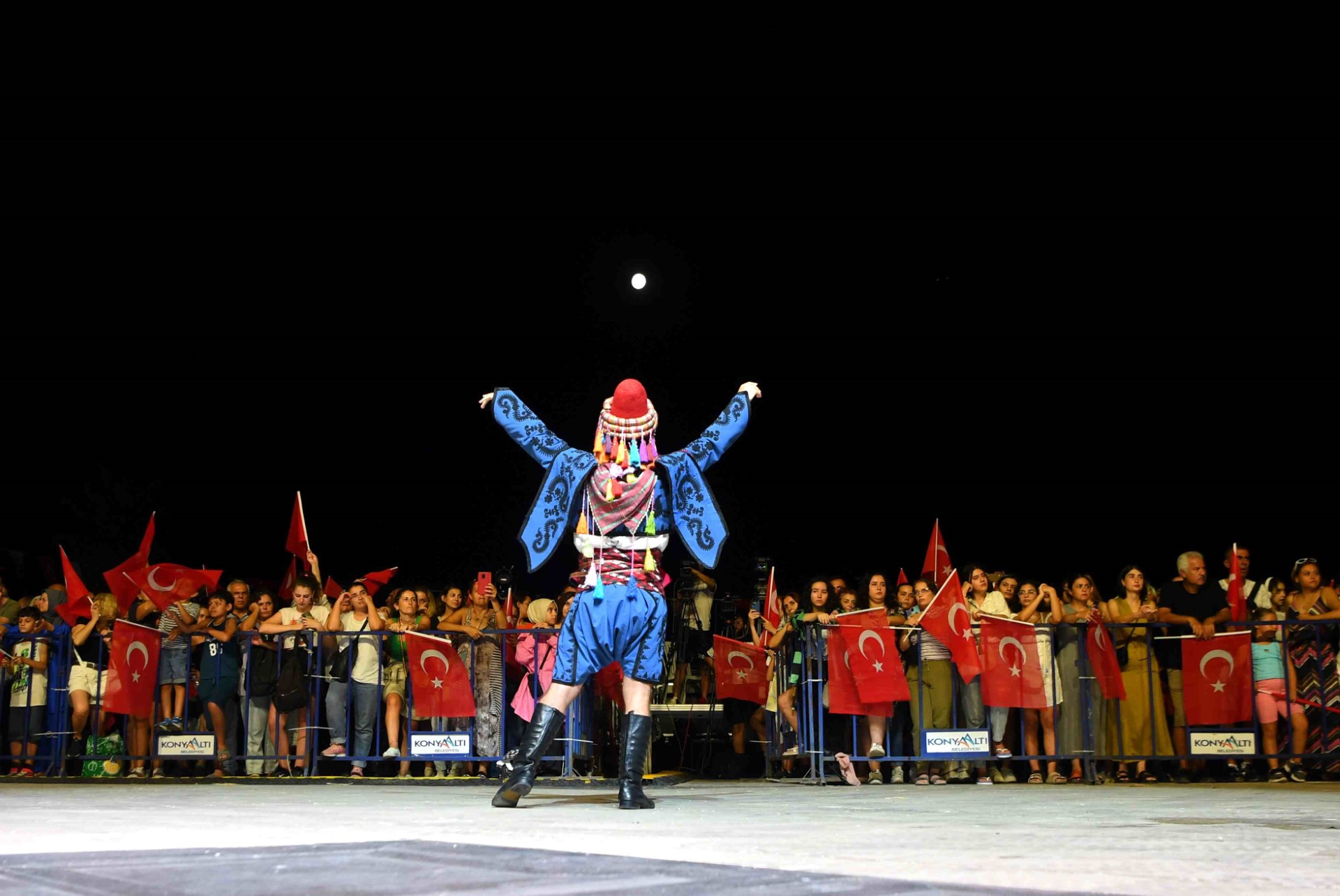 ZEYBEK OLMAK İÇİN SON ÇAĞRI