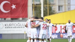 Antalyaspor, deplasmandaki galibiyet özlemine İstanbulspor’u yenerek son verdi