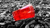 İngiltere’de tek kullanımlık plastik çatal, bıçak ve tabaklar yasaklandı