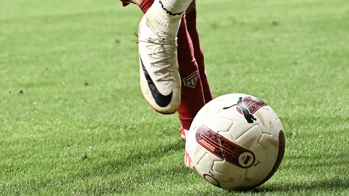 AA-20231006-32325931-32325930-SIVASSPOR_SUPER_LIGIN_8_HAFTASINDA_YARIN_DEPLASMANDA_PENDIKSPORLA_KARSILASACAK