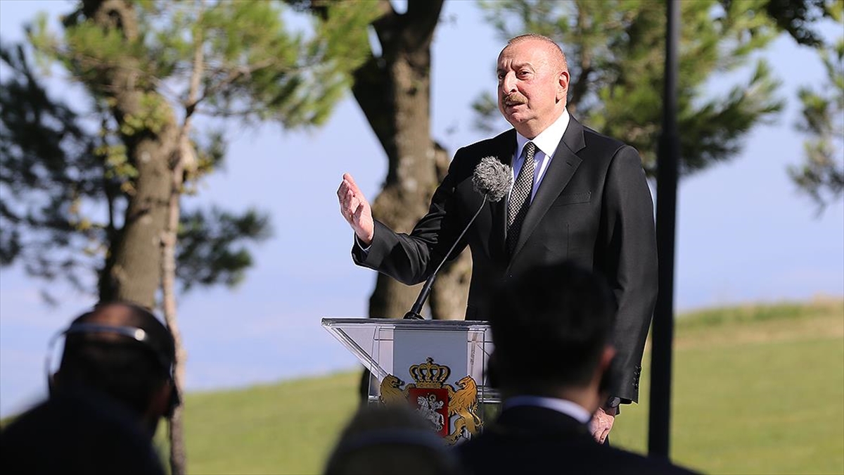 Aliyev: Güney Kafkasya’da barışın sağlanmasının zamanı geldi