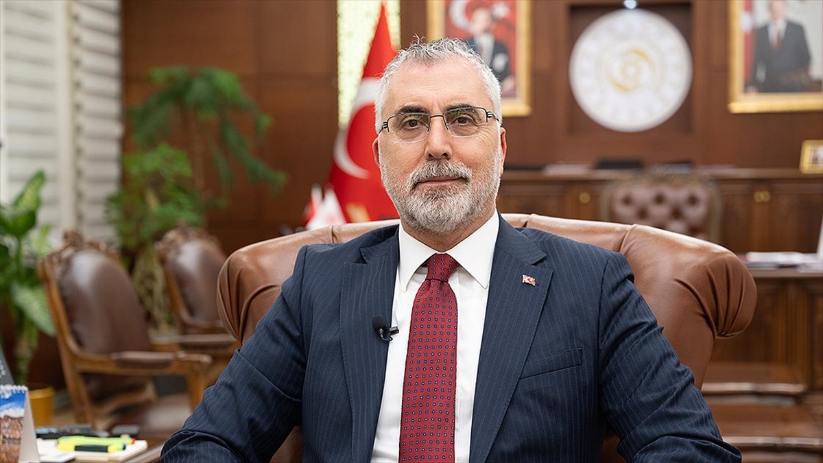 Bakan Işıkhan: Emeklilere yapılacak 5 bin liralık ödemeyle ilgili önergeyi yarın Meclis’e sunacağız