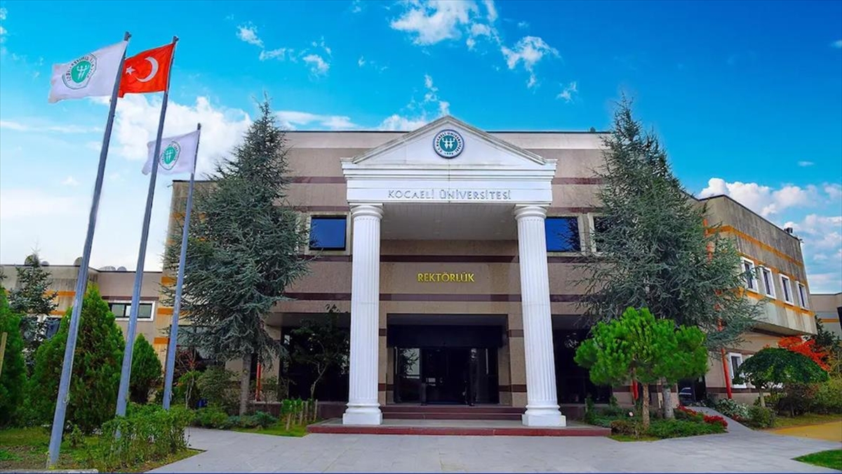Kocaeli Üniversitesi akademisyenleri “dünyanın en etkili bilim insanları” listesinde