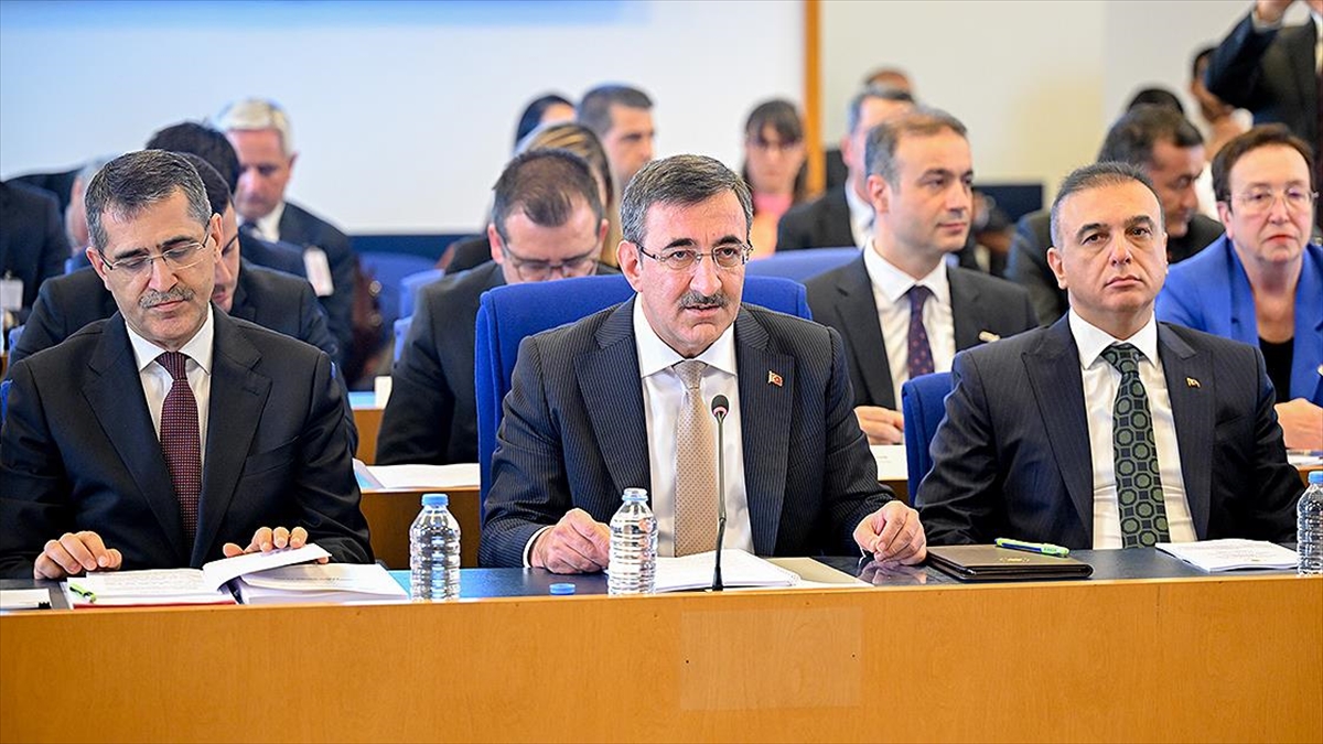 Cumhurbaşkanı Yardımcısı Yılmaz, TBMM Plan ve Bütçe Komisyonunda 12. Kalkınma Planı’nı sundu