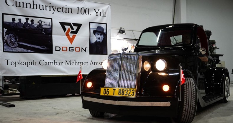 Cumhuriyet’in “meçhul kahramanları” anısına yerli klasik otomobil