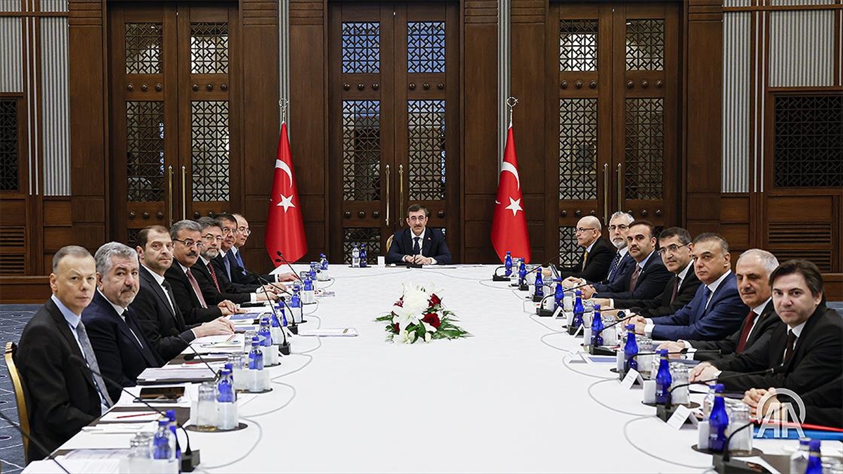 Ekonomi Koordinasyon Kurulu, Cumhurbaşkanı Yardımcısı Yılmaz başkanlığında toplandı