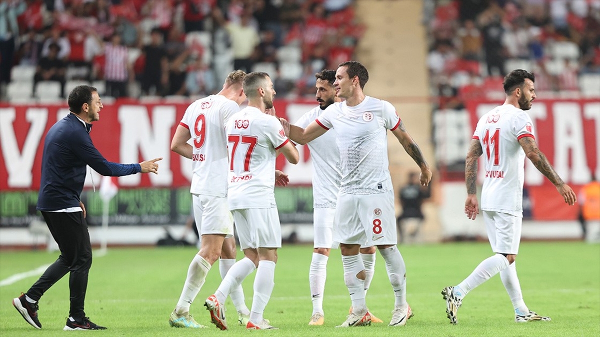 Antalyaspor, Türkiye Kupası’nda yarın 52 Orduspor FK ile karşılaşacak