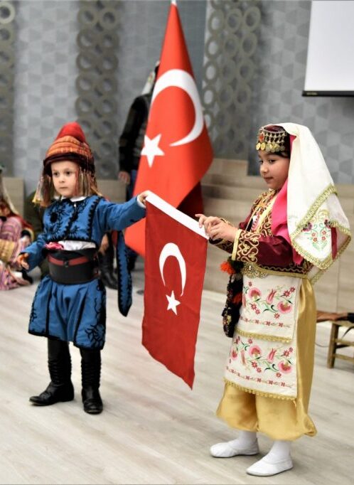 ÇOCUK VE GENÇLERİN KALBİNE GİRMEDE 20 TAKTİK.