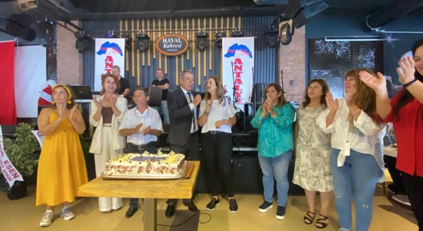 KUŞAKTAN KUŞAĞA ANTALYALILAR DERNEĞİ CUMHURİYETİN 100. YILINDA KAHVALTIDA BULUŞTU.