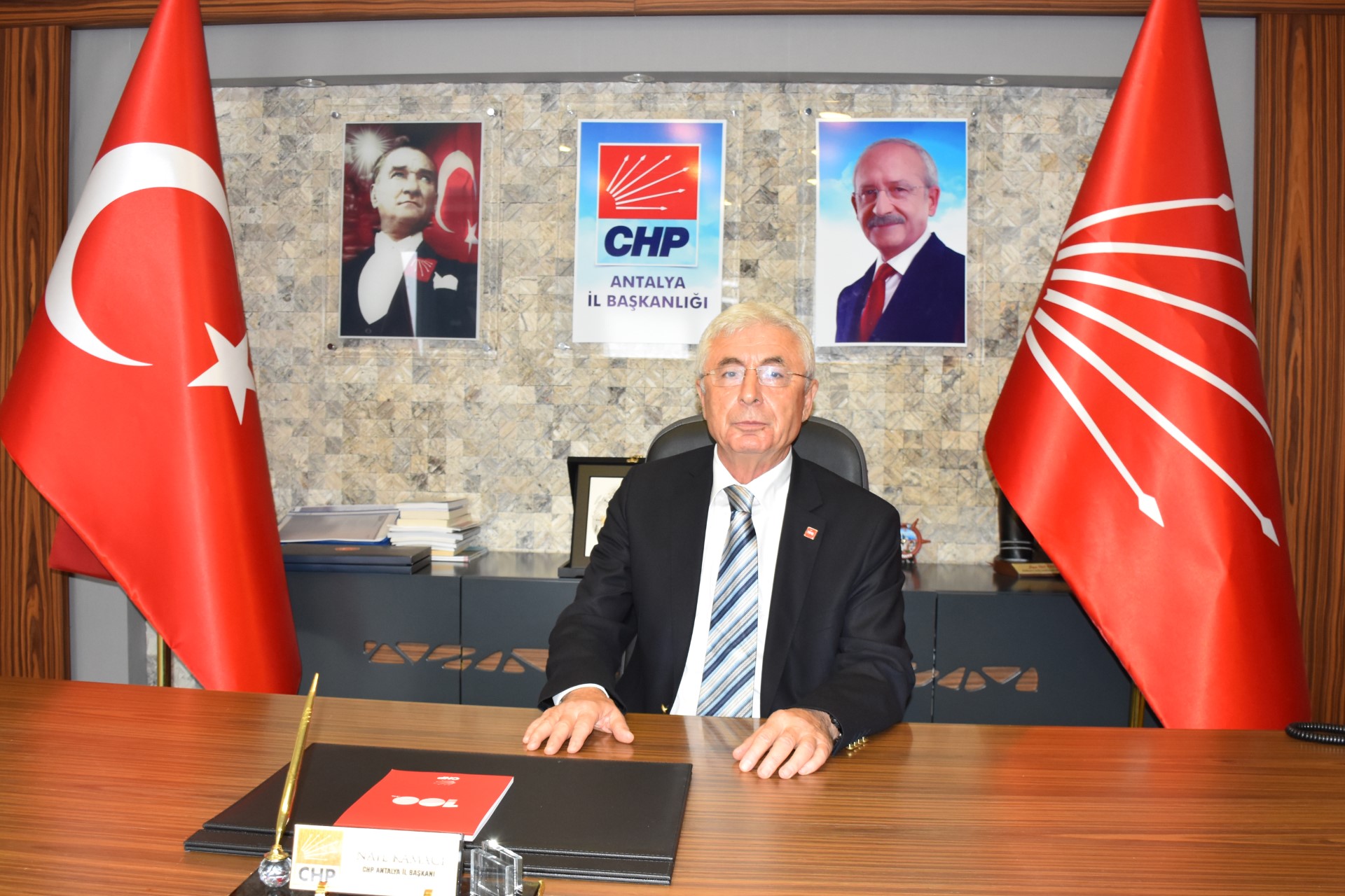 CUMHURİYET’İN ÖĞRETMENİ YALNIZ DEĞİLDİR!