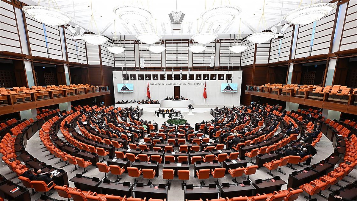 TBMM’de bu hafta kentsel dönüşüme yönelik düzenlemeler içeren kanun teklifinin görüşmelerine devam edilecek