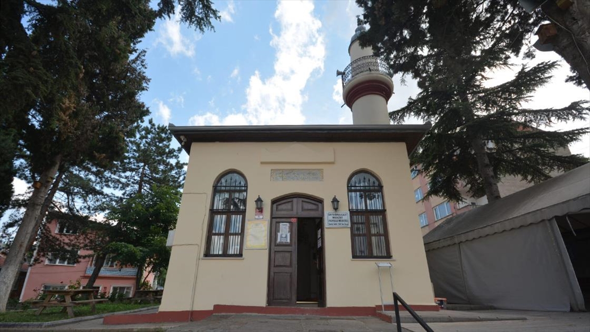 Bilecik’teki 700 yıllık Ertuğrul Gazi Mescidi restorasyonun ardından yeniden ibadete açılacak