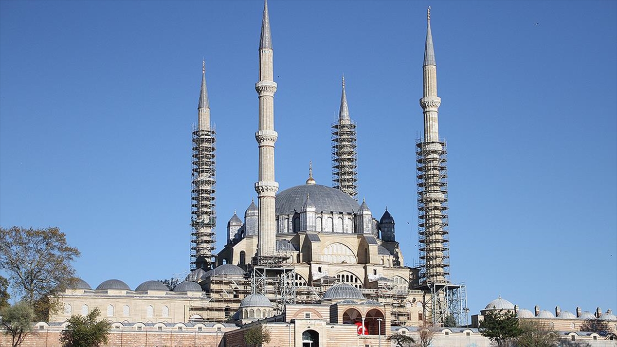 Selimiye Camisi’nde restorasyon çalışmaları sürüyor