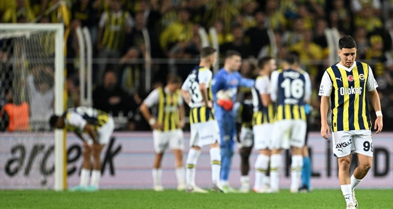 Fenerbahçe, 19 maçlık galibiyet serisinin ardından 3 maçtır kazanamıyor