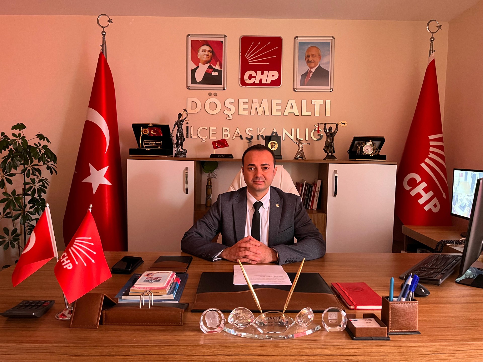 Cumhuriyet Halk Partisi olarak tüm yurtta olduğu gibi Döşemealtı’nda