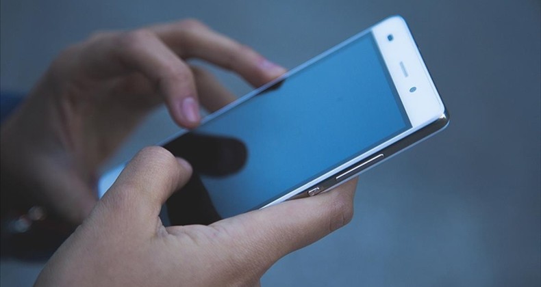 Yurt dışından getirilecek elektronik eşyaların bandrol bedellerinde değişikliğe gidilmedi