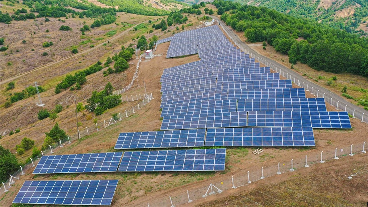 Akkuş’taki güneş enerjisi santralinden üç buçuk milyon lira gelir elde edildi