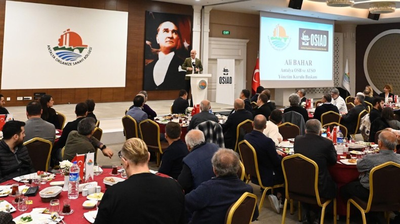 -TRAFİK SORUNU ANTALYA OSB’NİN ÇALIŞAN ANNELERİNİ İŞİNDEN ETTİ