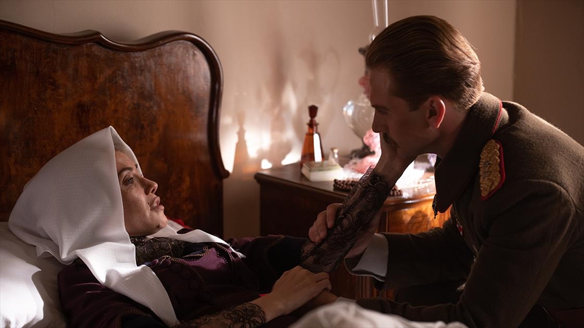 “Atatürk II” filmi 5 Ocak’ta sinemaseverlerle buluşacak