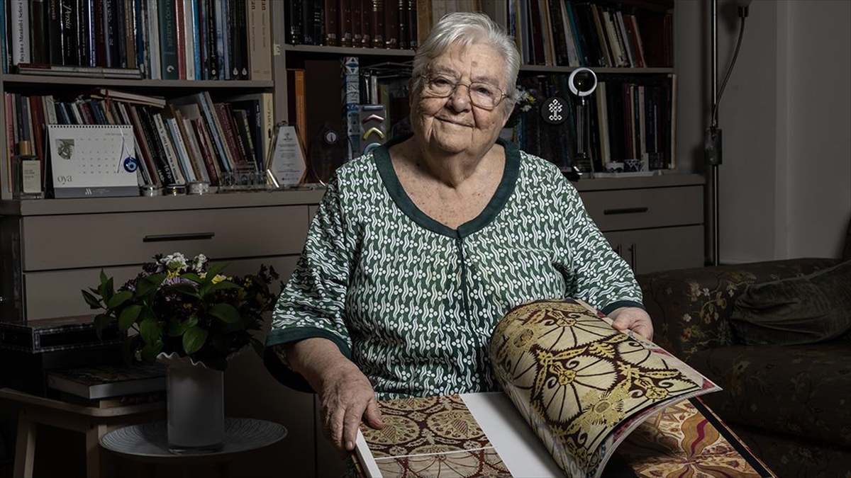 Türk sanat tarihinin çalışmaktan usanmayan çınarı: Prof. Dr. Nurhan Atasoy