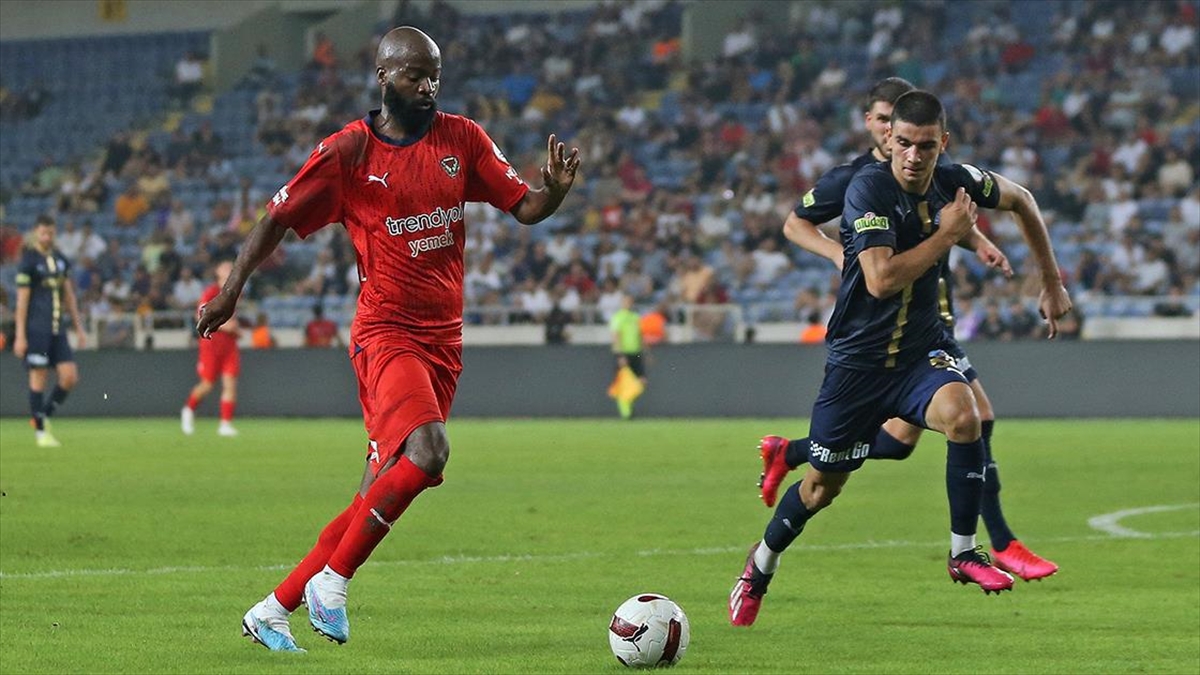 Kasımpaşa, Süper Lig’de yarın Hatayspor’u konuk edecek