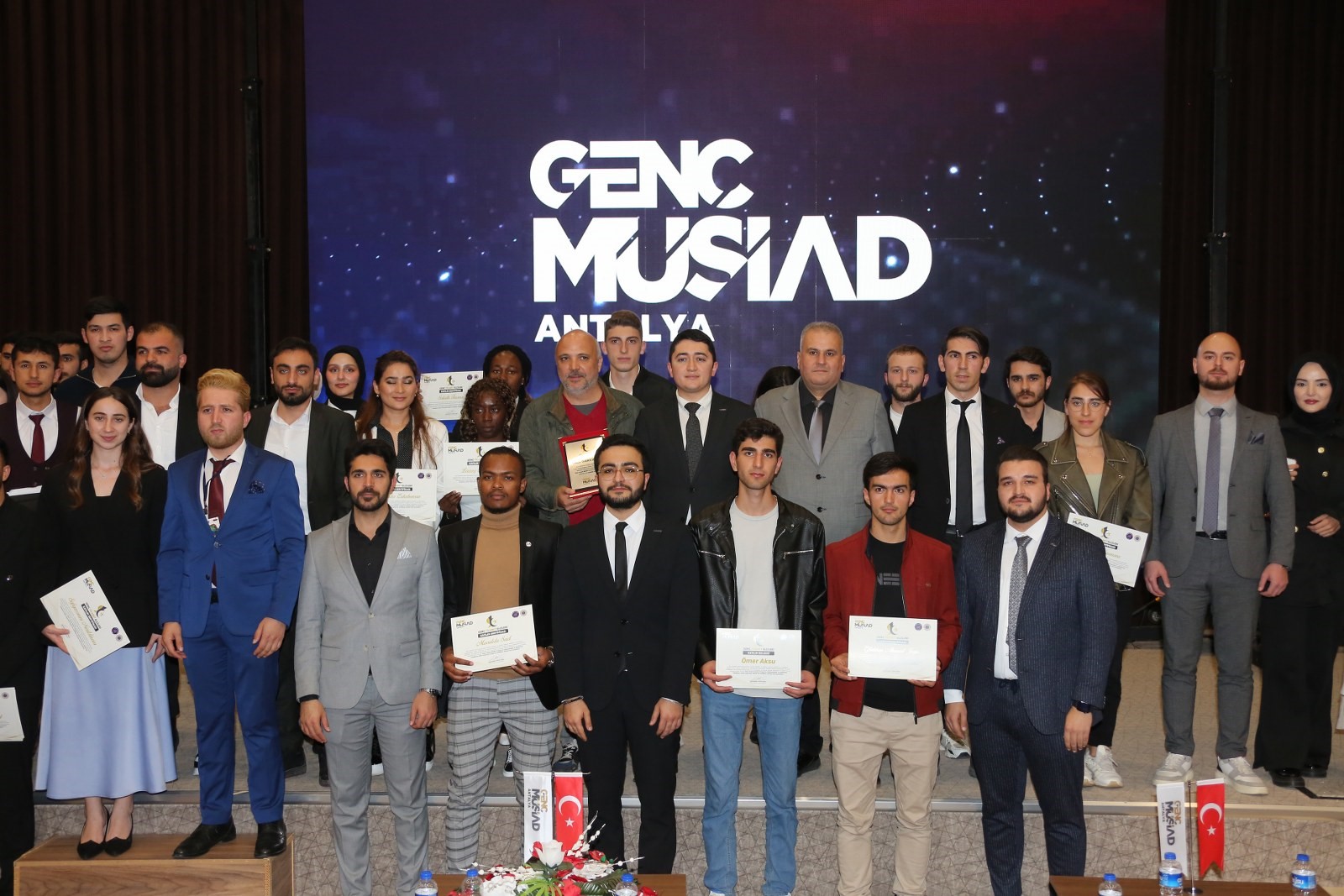 Akdeniz Üniversitesi uluslararası öğrencilerine Genç Ticaret Elçileri ödülü
