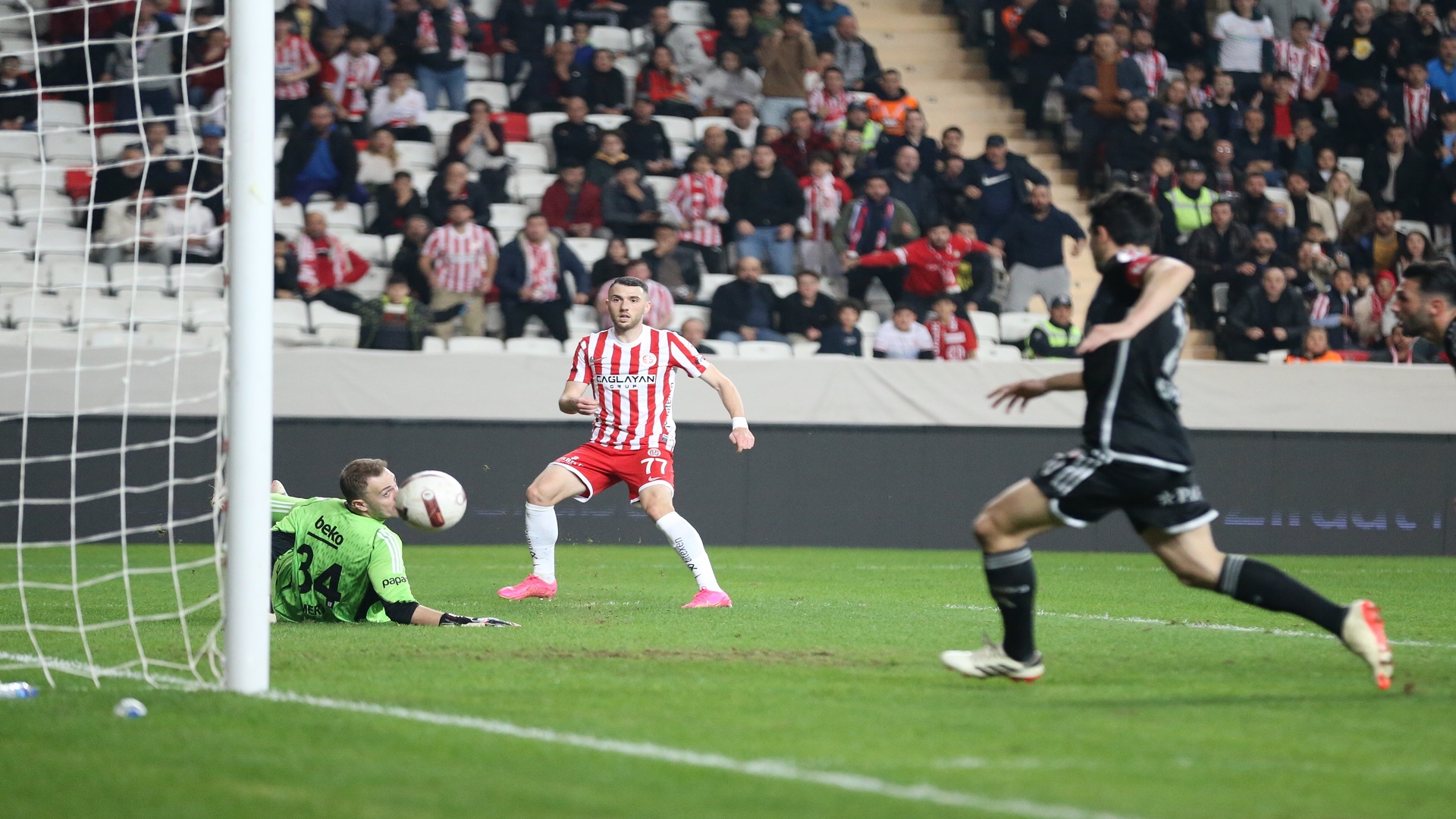 Bitexen Antalyaspor – Beşiktaş